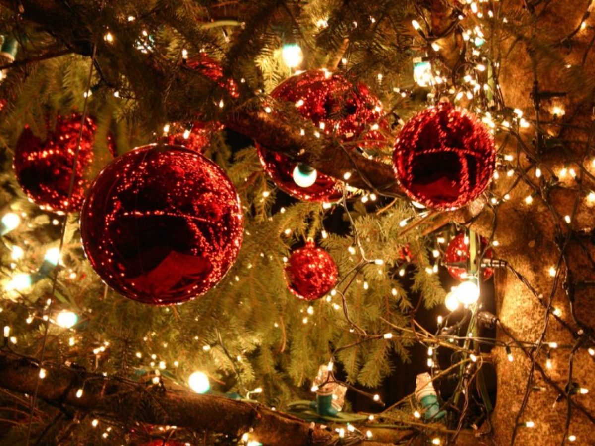 «Τα πιο φωτεινά Χριστούγεννα ήταν εκείνα που δεν είχαμε ρεύμα» – Τα έθιμα μιας άλλης εποχής στο Ηράκλειο