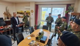 ta…-epsalan-ston-vakalopoulo-pedia