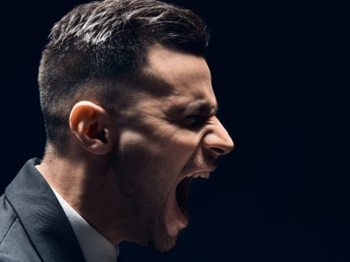 «Θα μας βρείτε απέναντί σας!»: Στα κάγκελα οι μαγαζάτορες για την αύξηση των δημοτικών τελών