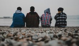 thessaloniki-baraz-elegchon-se-anilikous