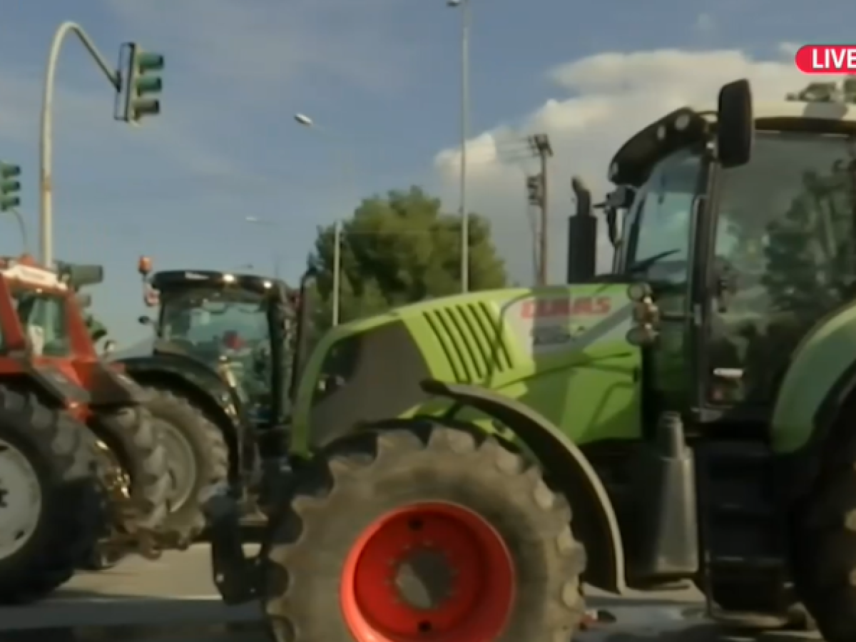 Θεσσαλονίκη: Υπέρ του διαλόγου με την κυβέρνηση οι αγρότες της Αν. Θεσσαλονίκης – Επιμένουν στη «σκληρή» γραμμή οι αγρότες του μπλόκου των Μαλγάρων