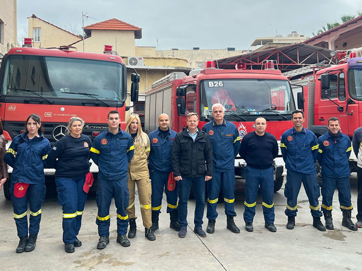 Την Πυροσβεστική Υπηρεσία επισκέφθηκε ο Χρήστος Ευστρατίου
