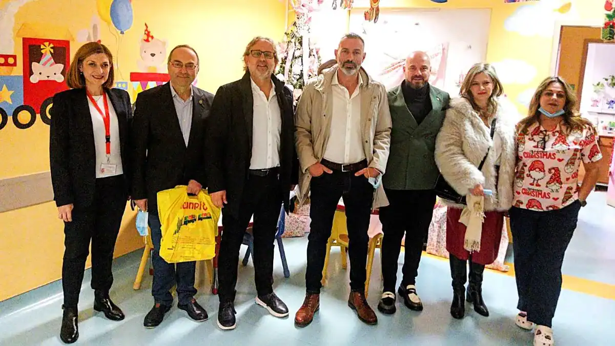 to-epimelitirio-ioanninon-dipla-sta