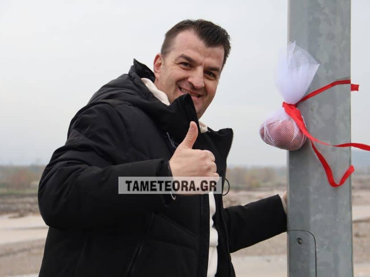 Το ρόδι του Σάκη Νικογιάννη στη γέφυρα της Διάβας