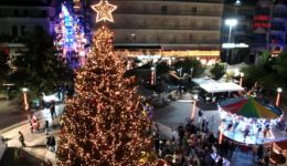 to-Αgrinio-ntimeno-sta-giortina