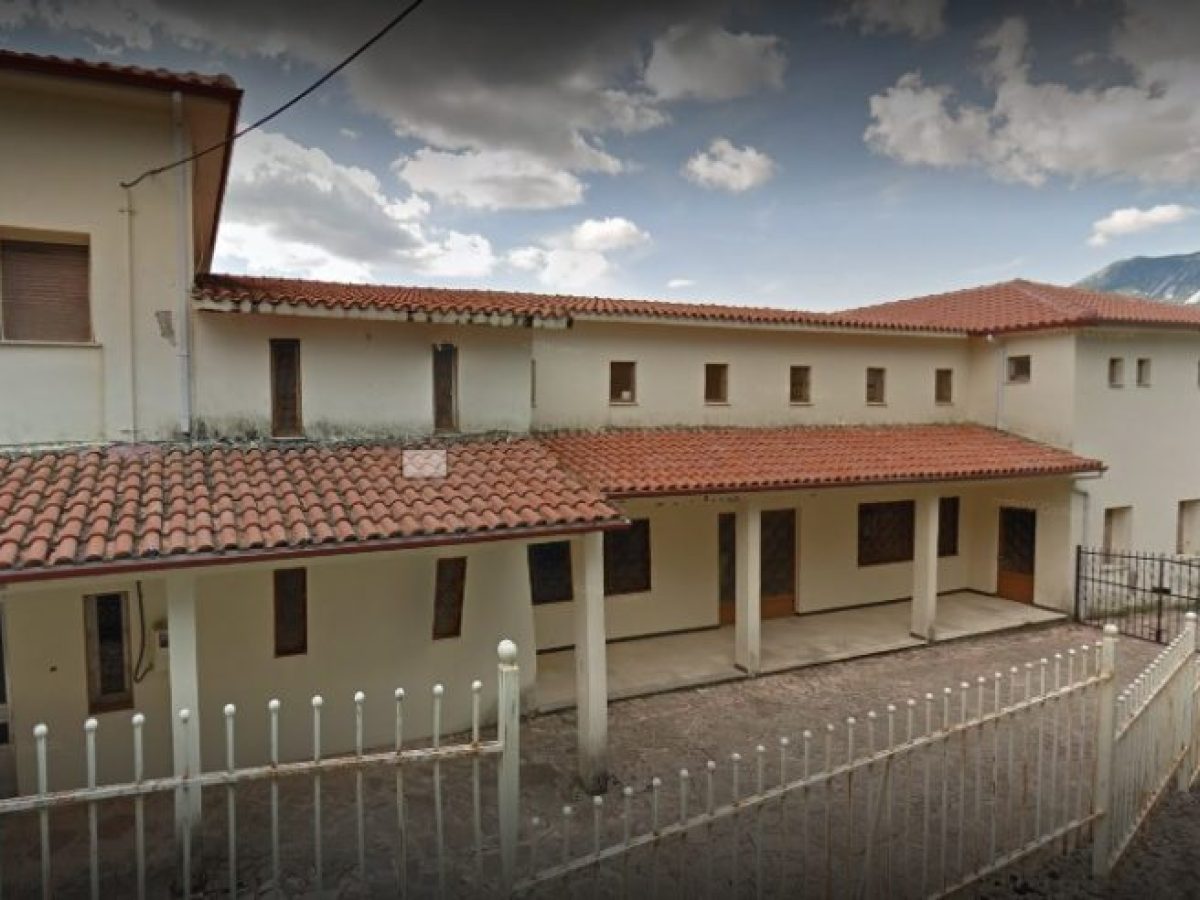 Τροποποιείται το πρόγραμμα λειτουργίας των γραφείων της Μητρόπολης Παραμυθιάς