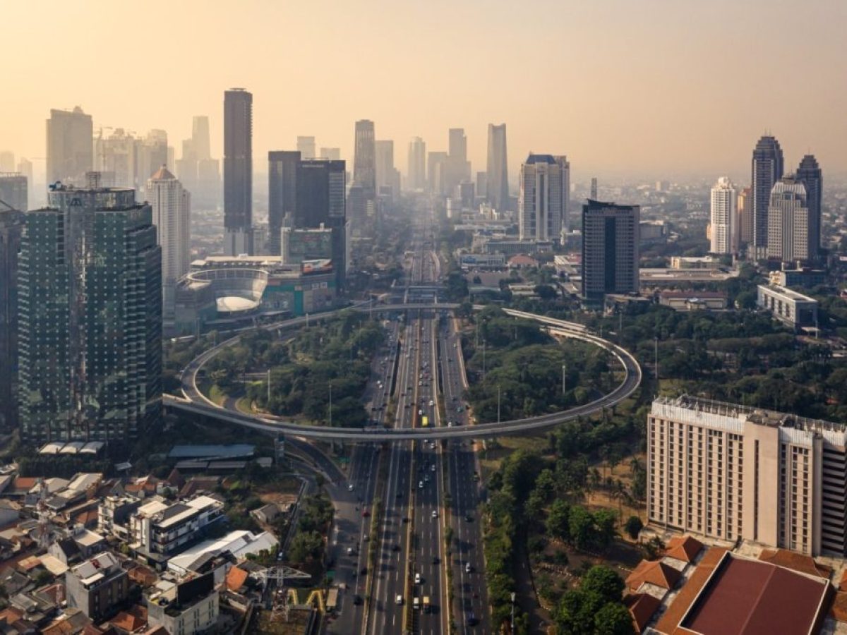 Τζακάρτα: Εγινε η μεγαλύτερη πόλη στον κόσμο με 42 εκατομμύρια ανθρώπους πάνω σε κινούμενη άμμο