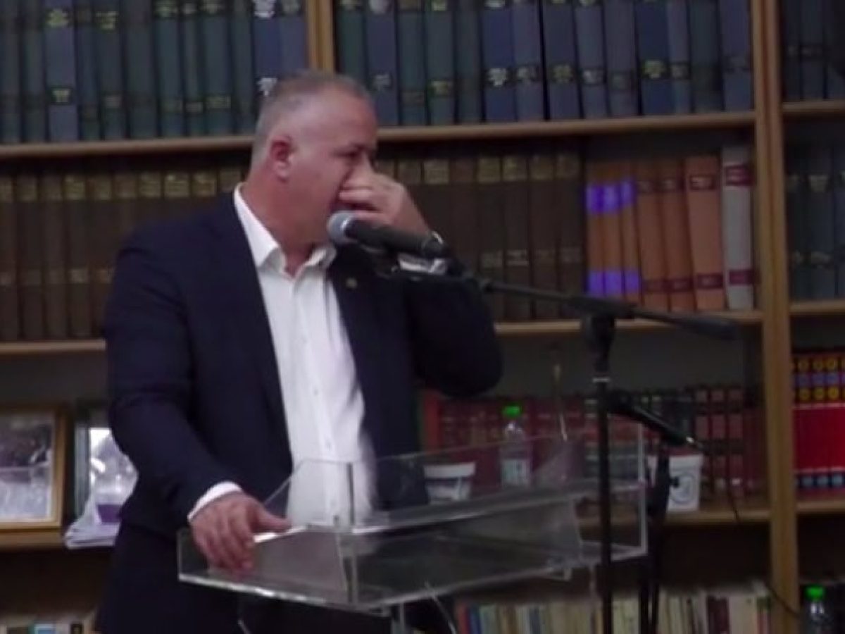 ΒΕΛΟ-ΒΟΧΑ: …Τι τρέχει στο σώμα εθελοντών του δήμου, στη μικτή πολυφωνική χορωδία του δήμου και τι συνέβη στην εκδήλωση του εκκλησιαστικού συλλόγου Βοχαϊκού ”Άγιος Δημήτριος”;