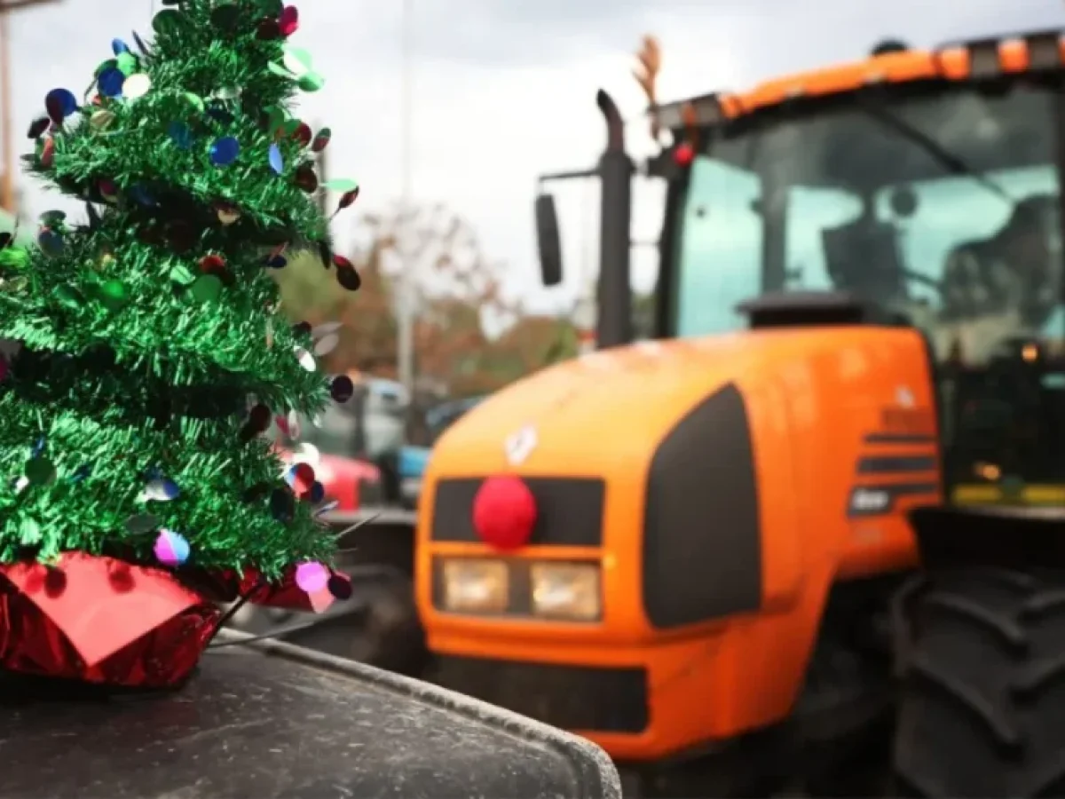 Ξανά στα μπλόκα οι αγρότες: Πού κλείνουν οι δρόμοι, αποφασίζουν αύριο Σάββατο στην Αχαΐα – Ποιες ρυθμίσεις ισχύουν για τις μετακινήσεις της Πρωτοχρονιάς