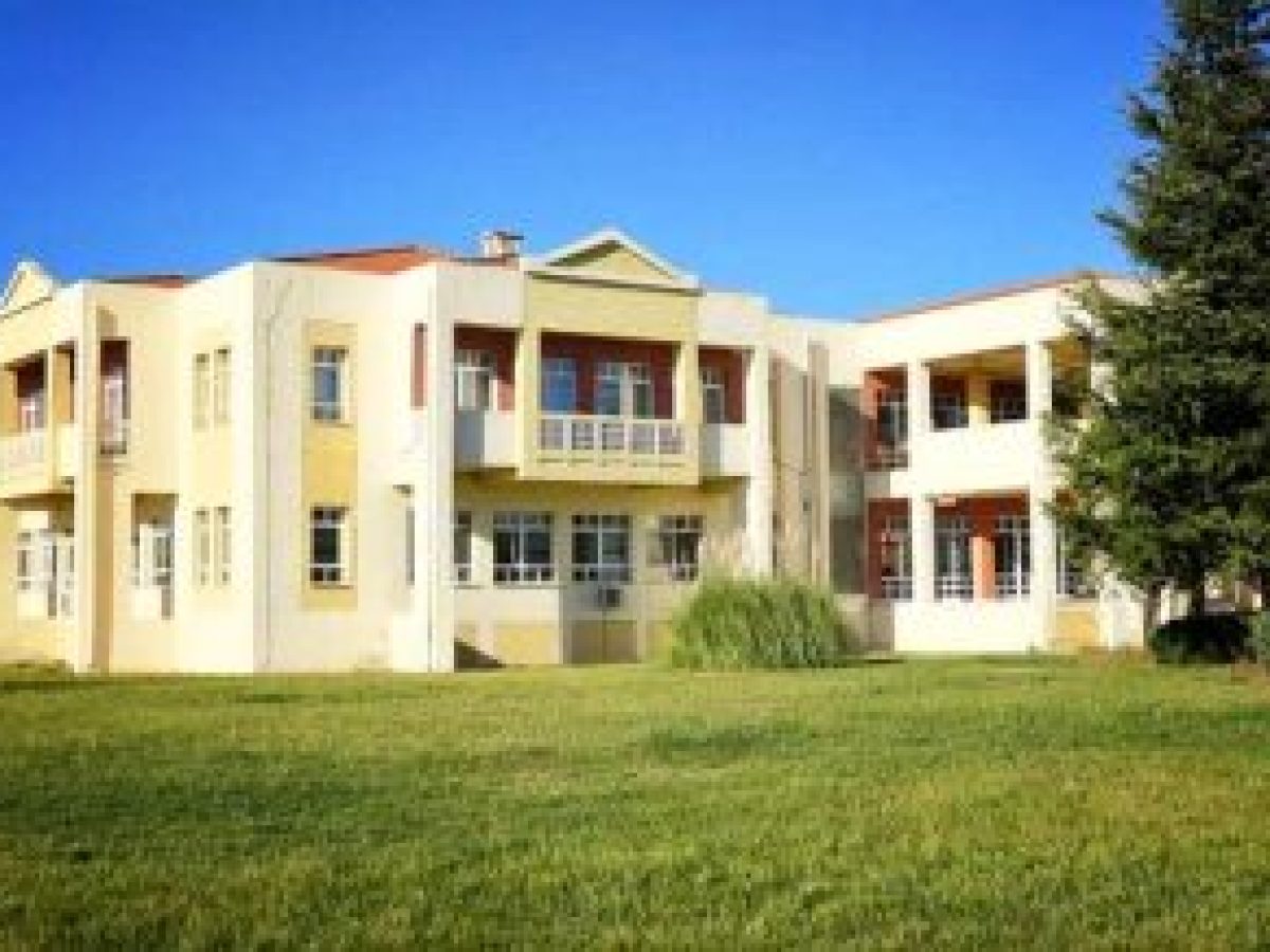 Ξάνθη: φοιτήτρια αναφέρει πως διώκεται από την πρυτανεία του ΔΠΘ για να φύγει από τις εστίες, παρότι της έμεινε μόνο η διπλωματική