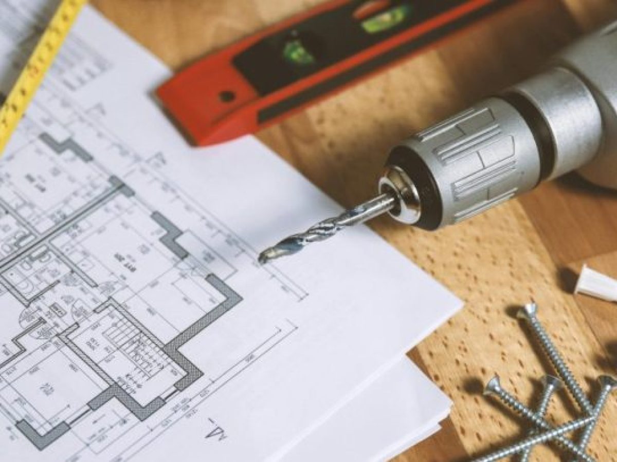 Ξεκινά η μεγάλη ανακαίνιση ακινήτων: Πώς θα πάρετε επιδότηση έως 36.000 ευρώ