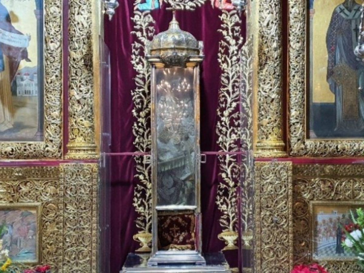 Ζάκυνθος – Χριστούγεννα 2025 | Λίγο μετά τις 04:00 το ξημέρωμα ο Άγιος Διονύσιος βγαίνει στην θύρα Του