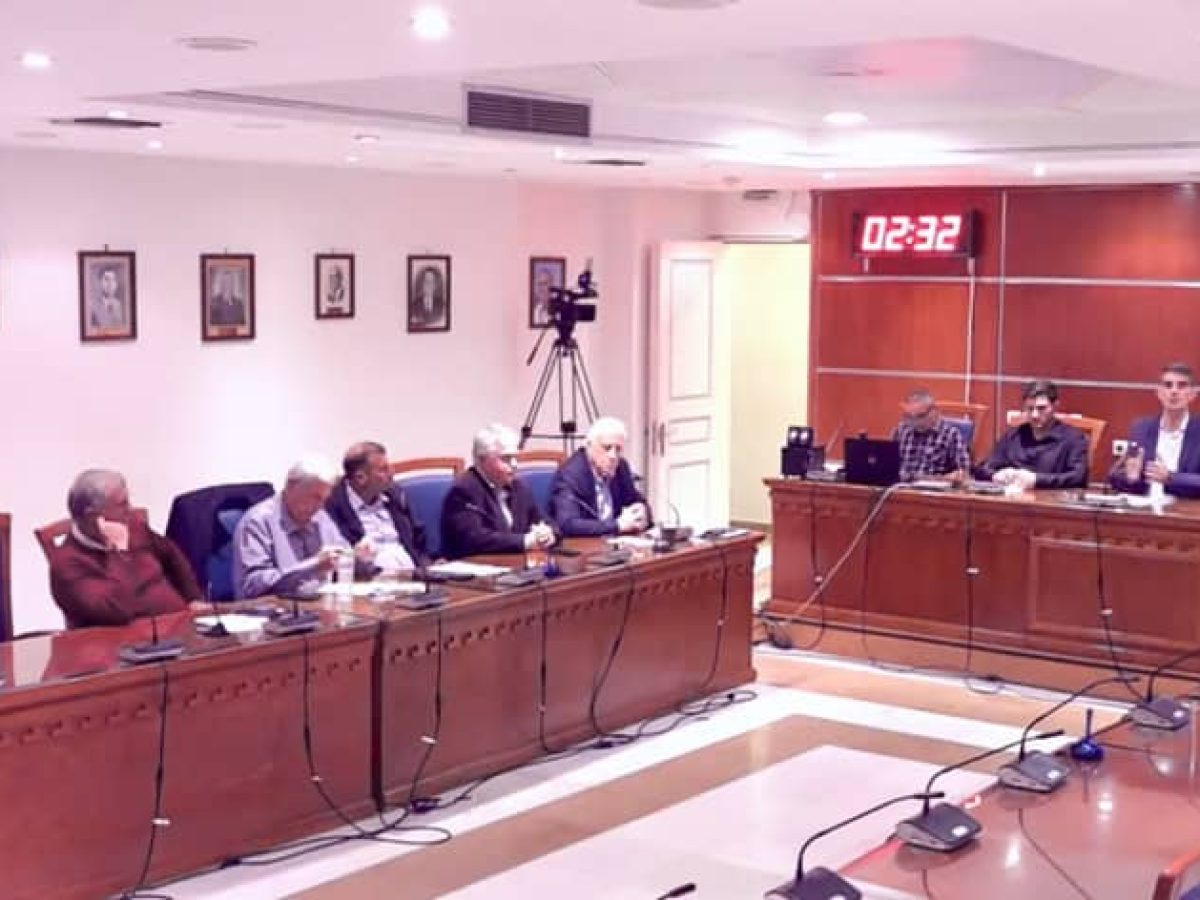 Ζωντανή μετάδοση: Συνεδρίαση λογοδοσίας του Δημοτικού Συμβουλίου Νάξου