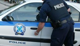 Αgrinio-17chronos-exivrise-ke-apilise