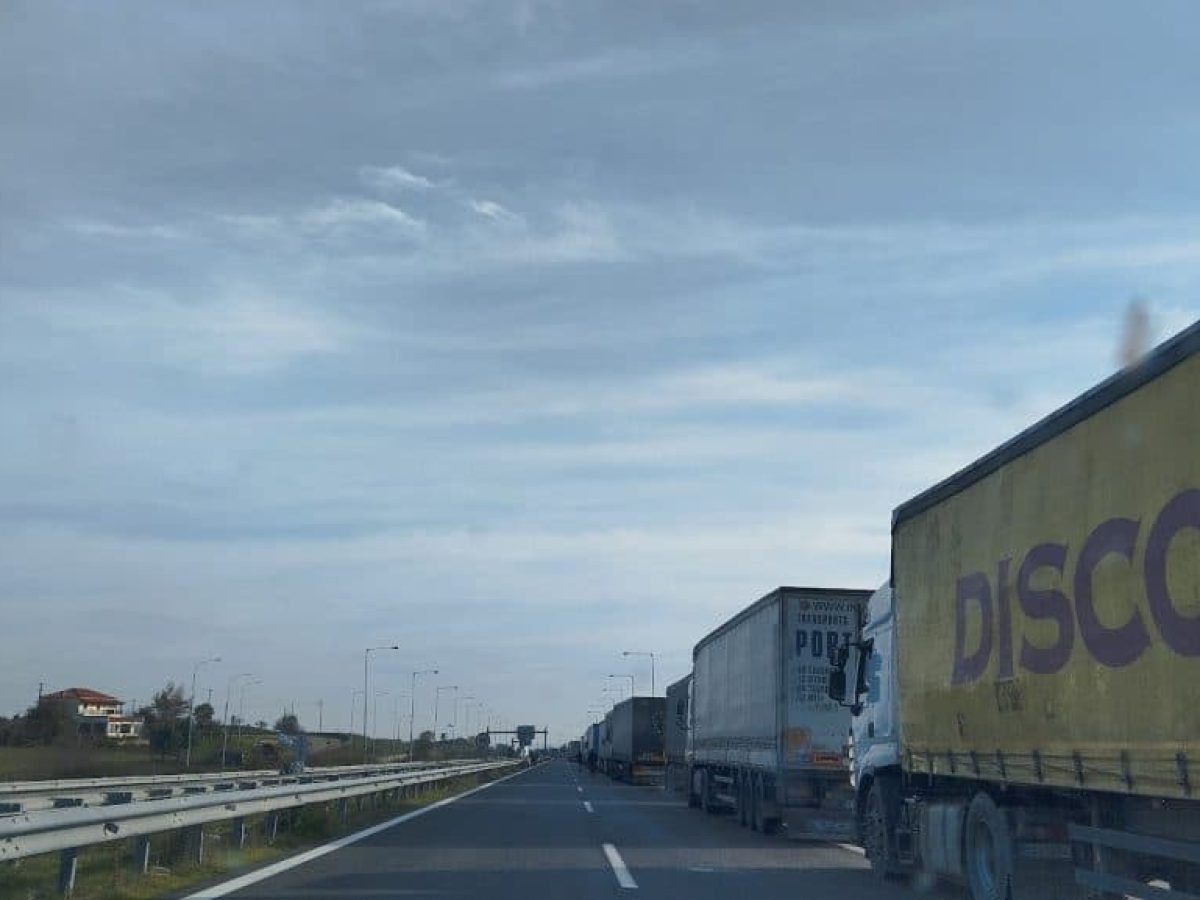 Αγροτικές κινητοποιήσεις: Ανοίγει απόψε και για πέντε ημέρες το τελωνείο των Κήπων για τα φορτηγά