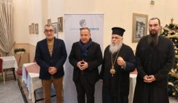 Αngeloudis-ke-varnavas-se-enoriaka