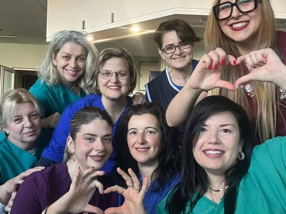 Από τη Μονάδα Εντατικής Θεραπείας ΧΡΟΝΙΑ ΠΟΛΛΑ