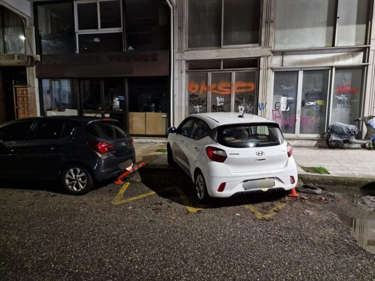 &Alpha;&gamma;&rho;ί&nu;&iota;&omicron;: &Kappa;&alpha;&tau;&alpha;&gamma;&gamma;&epsilon;&lambda;ί&alpha; &pi;&omicron;&lambda;ί&tau;&eta; &gamma;&iota;&alpha; &alpha;&upsilon;&tau;&omicron;&kappa;ί&nu;&eta;&tau;&alpha; &pi;ά&nu;&omega; &sigma;&epsilon; &kappa;&omicron;&lambda;&omega;&nu;ά&kappa;&iota;&alpha; &kappa;&alpha;&iota; &pi;&epsilon;&zeta;&omicron;&delta;&rho;ό&mu;&iota;&omicron;