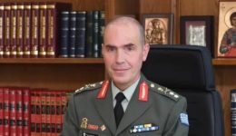 &Alpha;nastasios-polichronos-se-&Alpha;ntistratigo-proichthi