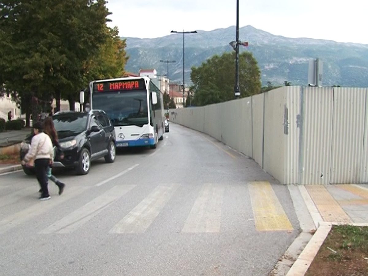 &Alpha;&nu;&tau;&iota;&delta;&rho;ά&sigma;&epsilon;&iota;&sigmaf; &gamma;&iota;&alpha; &tau;&eta; &mu;&omicron;&nu;&omicron;&delta;&rho;ό&mu;&eta;&sigma;&eta; &sigma;&tau;&eta;&nu; &pi;&lambda;&alpha;&tau;&epsilon;ί&alpha; &Pi;ύ&rho;&rho;&omicron;&upsilon;