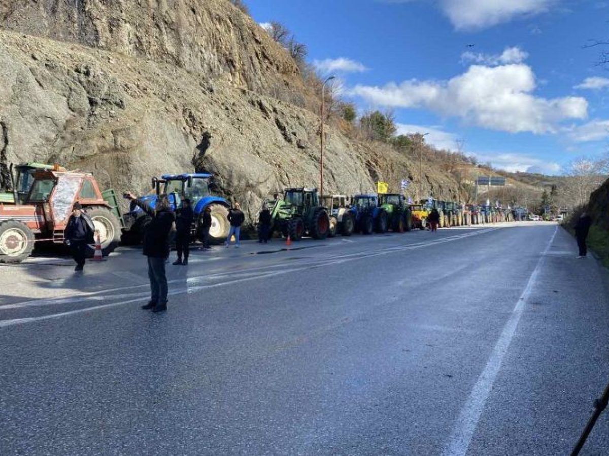 &Alpha;&pi;&omicron;&chi;ώ&rho;&eta;&sigma;&epsilon; &tau;&omicron; &mu;&pi;&lambda;ό&kappa;&omicron; &tau;&omega;&nu; &alpha;&gamma;&rho;&omicron;&tau;ώ&nu; &alpha;&pi;&omicron; &tau;&omicron; &Mu;&omicron;&upsilon;&rho;&gamma;&kappa;ά&nu;&iota; &ndash; &Alpha;&nu;&omicron;&iota;&chi;&tau;ό&sigmaf; &omicron; &delta;&rho;ό&mu;&omicron;&sigmaf; &gamma;&iota;&alpha; ό&lambda;&alpha; &tau;&alpha; &omicron;&chi;ή&mu;&alpha;&tau;&alpha;