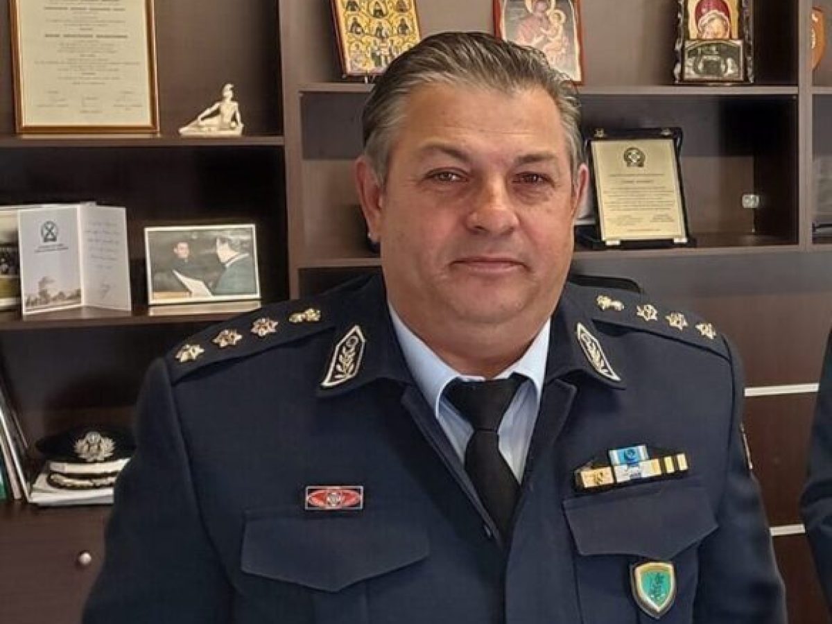&Alpha;&pi;&omicron;&sigma;&tau;&rho;&alpha;&tau;&epsilon;ύ&epsilon;&tau;&alpha;&iota; &omicron; &alpha;&sigma;&tau;&upsilon;&nu;&omicron;&mu;&iota;&kappa;ό&sigmaf; &delta;&iota;&epsilon;&upsilon;&theta;&upsilon;&nu;&tau;ή&sigmaf; &Beta;&omicron;&iota;&omega;&tau;ί&alpha;&sigmaf; &Eta;&lambda;ί&alpha;&sigmaf; &Mu;&pi;&alpha;&kappa;&omicron;ύ&mu;&eta;&sigmaf;