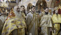 28chronos-ilektrologos-michanikos-chirotonithike-iereas-1