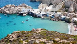 Ferryhopper-i-milos-stous-10