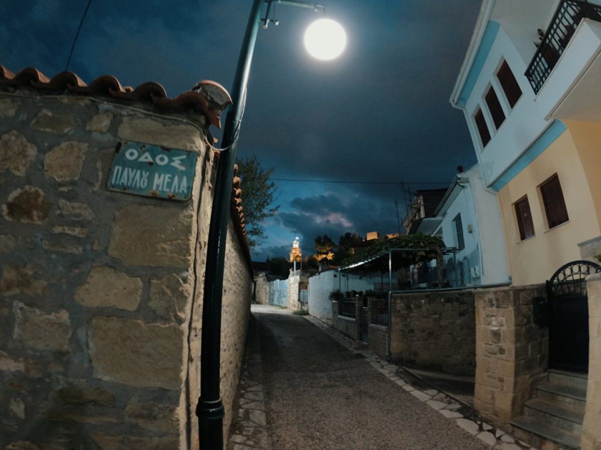 Ghostbusters κυνήγησαν… φάντασμα στο Βαρούσι (video)