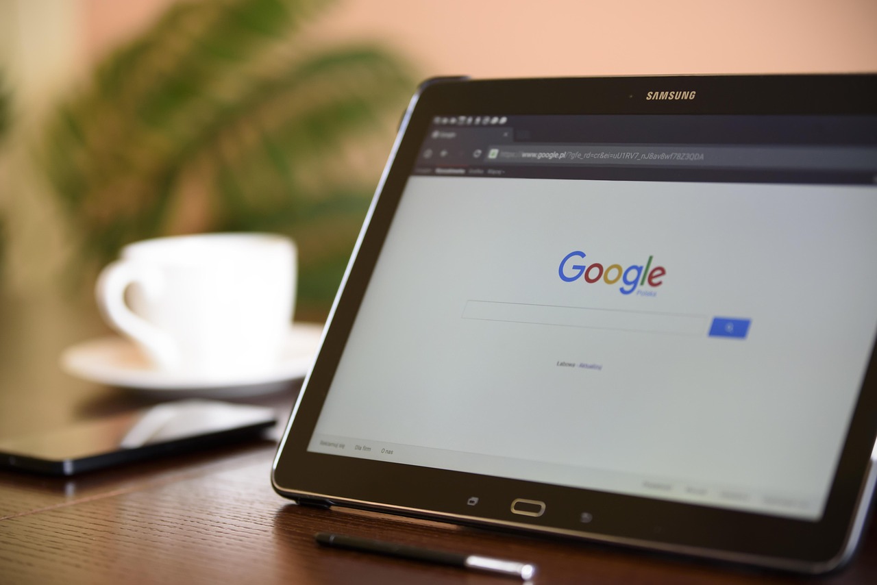 Google-ola-osa-anakinothikan-gia