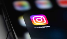 Instagram-like-recession-giati-peftoun