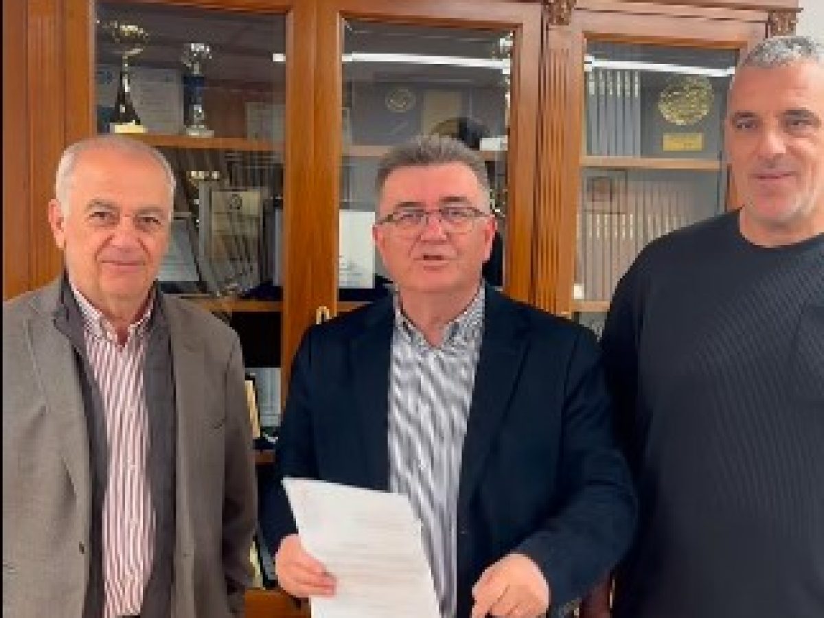 KOΡΙΝΘΟΣ: Το νέο κλειστό γυμναστήριο τύπου μπαλόνι σε τρεις μήνες θα είναι έτοιμο!