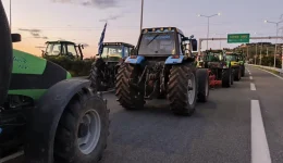 Oi-agrotes-anigoun-ton-komvo