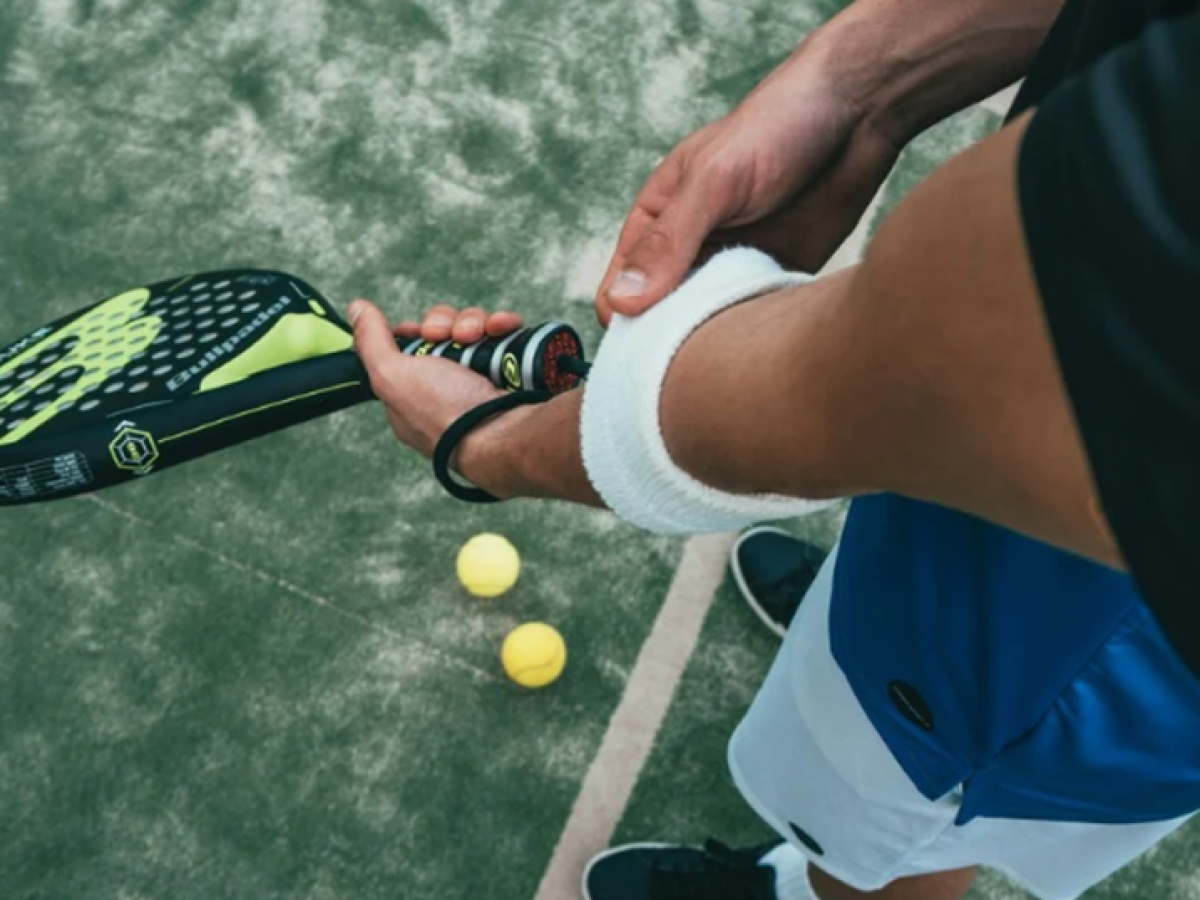 Padel: Γιατί αξίζει να δοκιμάσετε ένα από τα ταχύτερα αναπτυσσόμενα αθλήματα στον κόσμο