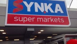 SYNKA-Αnichta-katastimata-tis-epomenes