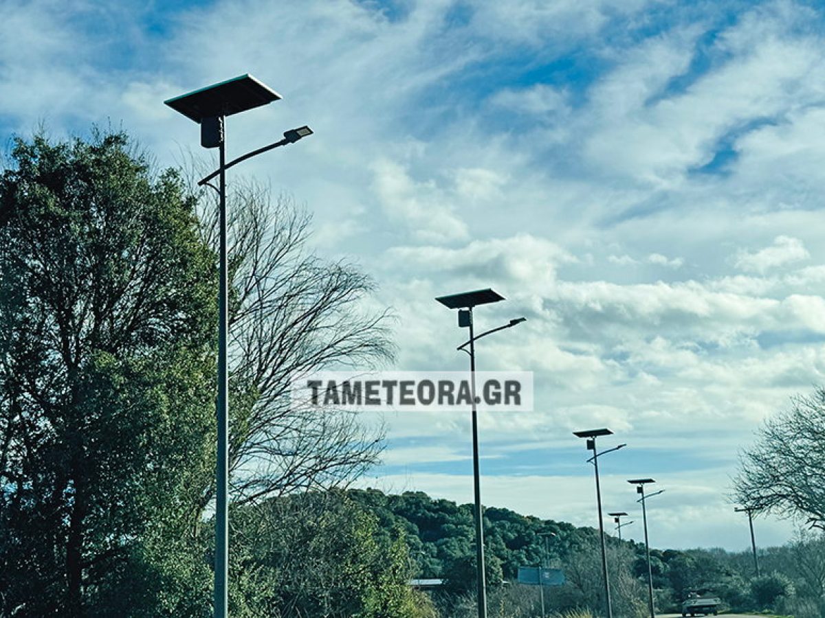 Αυτόνομα φωτιστικά LED στη διασταύρωση της επ. οδού Βυτουμά-Διάβας με τον δρόμο προς Αγία Παρασκευή