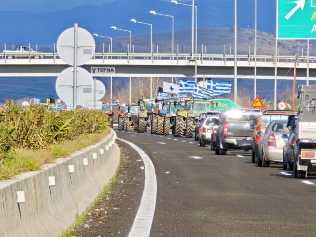 Μπλόκο Λόγγου: Κινούνται προς «Μουργκάνι» οι αγρότες για 48ωρο αποκλεισμό