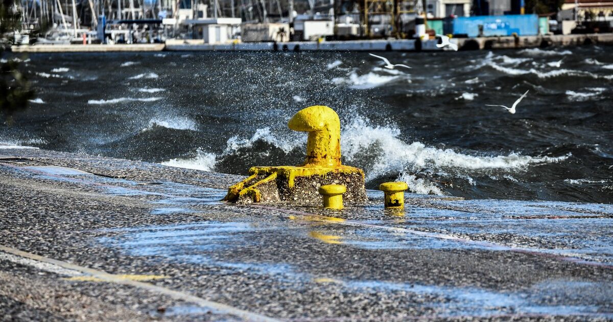 chalkidiki-imivithisi-istioforou-sti-marina