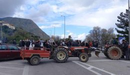 chania-avrio-apofasizoun-i-agrotes