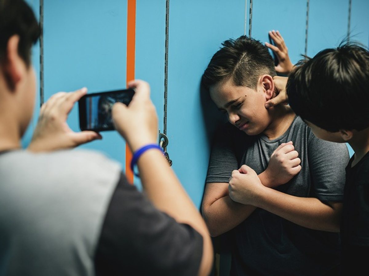 Χανιά | Έξαρση διαδικτυακού εκφοβισμού σε παιδιά και εφήβους – Τι συμβαίνει στα σχολεία | Video