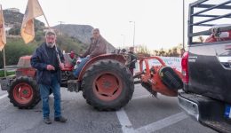 chania-i-agrotes-apo-ta