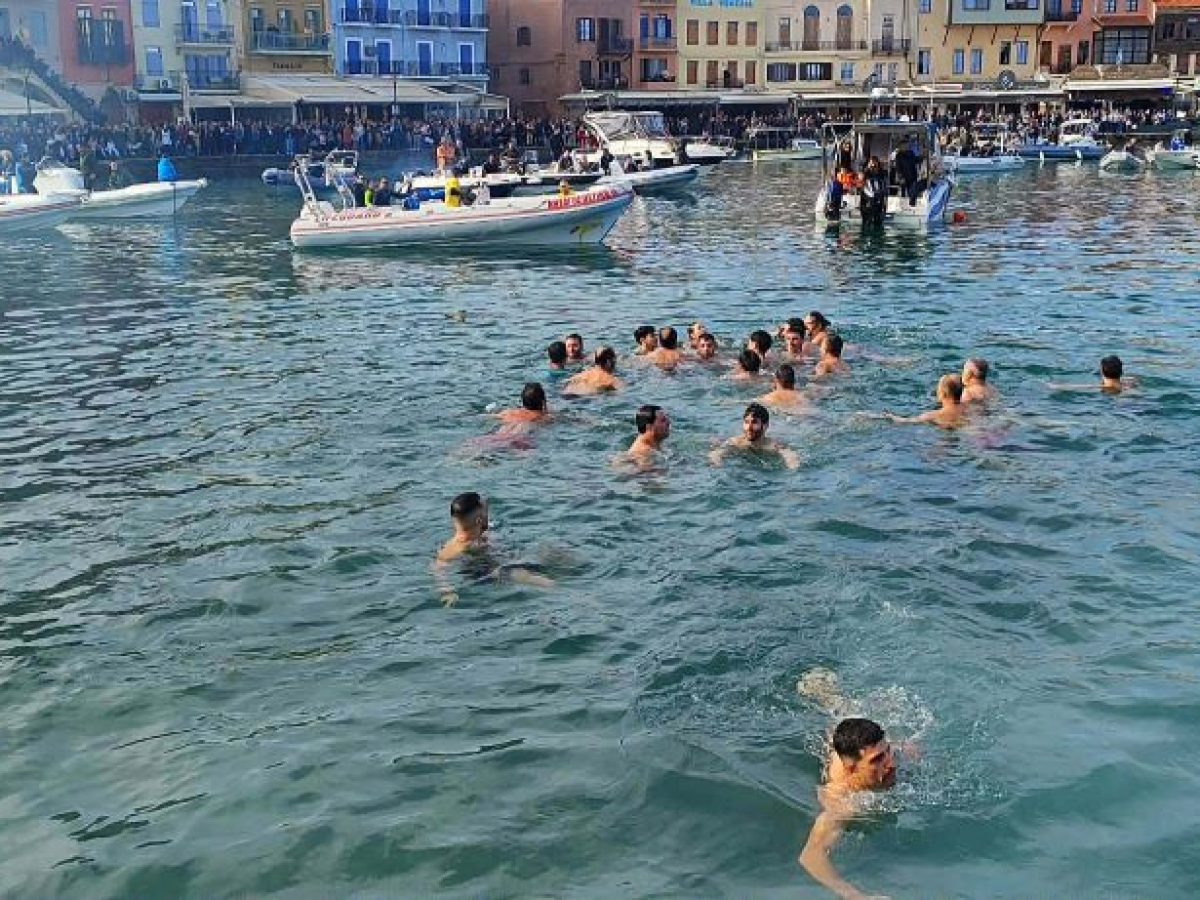 Χανιά: Με μεγαλοπρέπεια ο εορτασμός των Θεοφανείων.