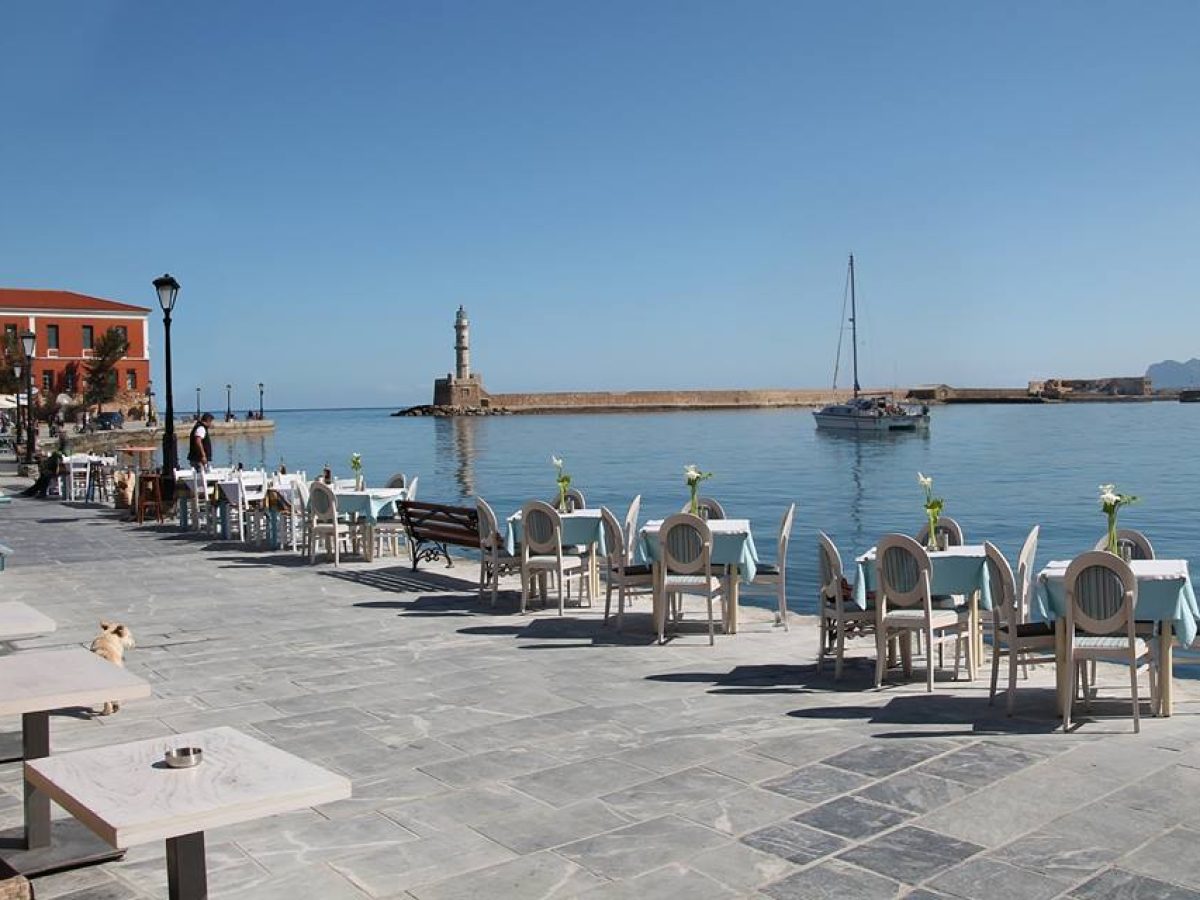 Χανιά | Ξεκινά η κατάθεση ηλεκτρονικών αιτήσεων για τοποθέτηση τραπεζοκαθισμάτων και εμπορευμάτων στη χερσαία λιμενική ζώνη