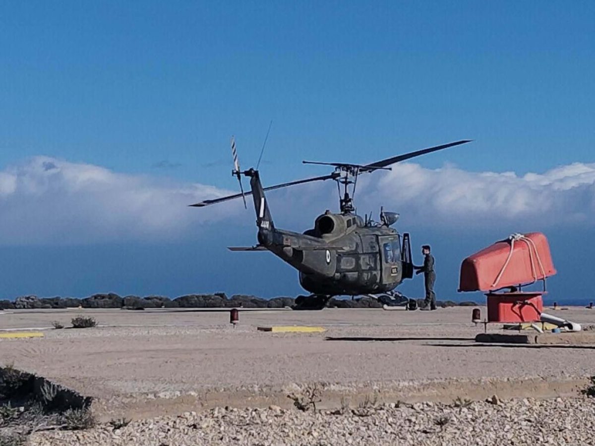 Χανιά: Αεροδιακομιδή από τη Γαύδο στο ΠΑΓΝΗ για ανήλικο μετανάστη – Αντιμετώπισε σοβαρό πρόβλημα υγείας