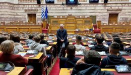 charakopoulos-se-lariseous-mathites-sti-1