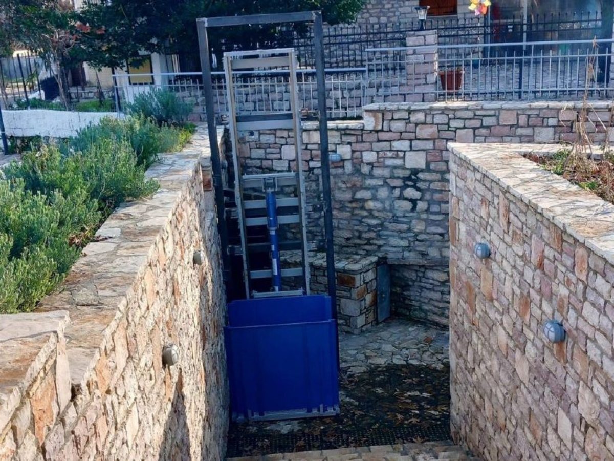 «Χειμωνιάτικη σούπα με Ιράν και προσβολές αντί απαντήσεων», λέει σύμβουλος της αντιπολίτευσης στον Δήμαρχο Θέρμου