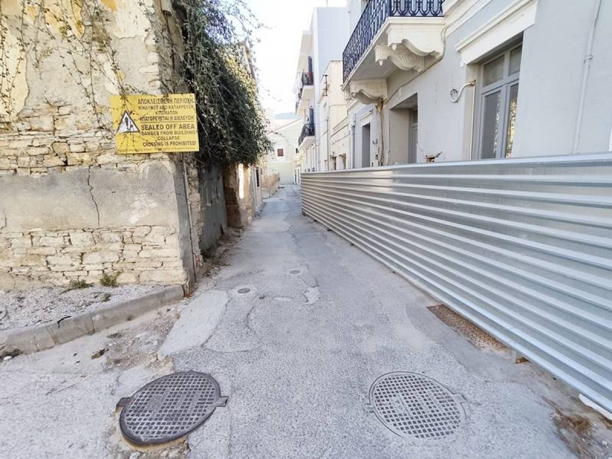 Χριστόδουλος Στεφανάδης: «Βαθύ κοινωνικό ζήτημα η αποκατάσταση των σεισμόπληκτων – Απογοητευτικά τα στοιχεία πέντε χρόνια μετά»