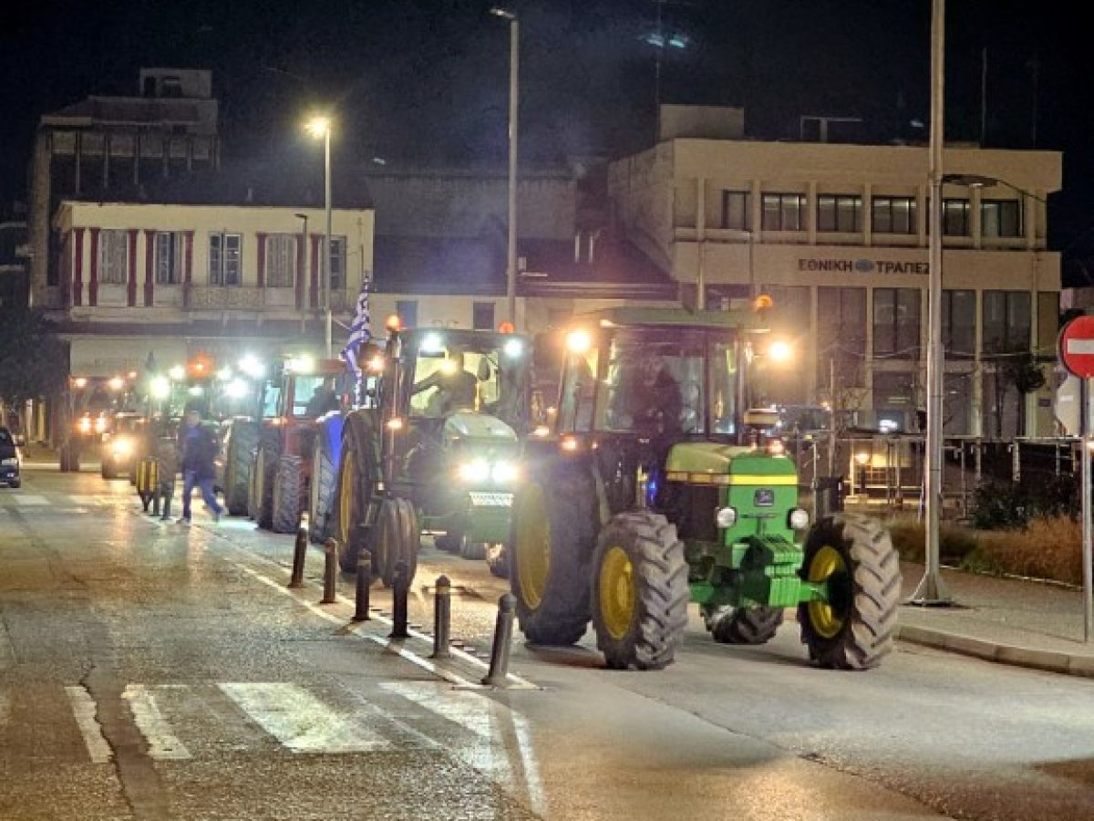 Δεν πήγαν στον πρωθυπουργό, αλλά βγήκαν στην πλατεία οι Τρικαλινοί αγρότες (video)