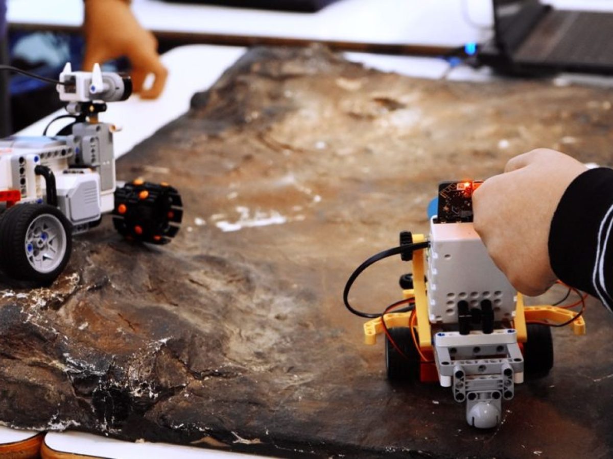 Διαγωνισμοί ρομποτικής και καινοτομίας από την Περιφέρεια