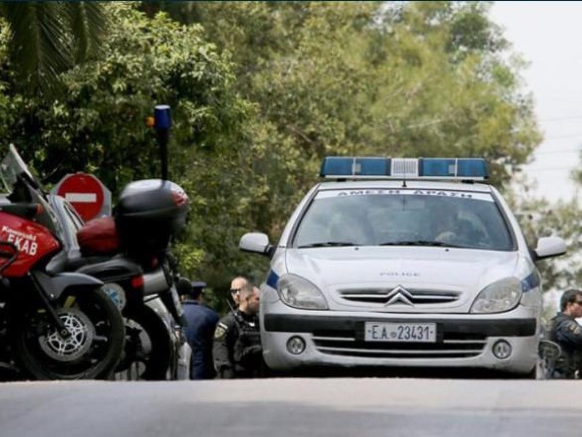 Διακοπή κυκλοφορίας και απαγόρευση στάθμευσης σε κεντρικούς δρόμους των Τρικάλων για τον εορτασμό των Θεοφανίων